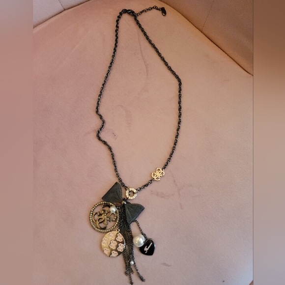 Guess Bow Charms Chain Sweater Necklace - Picture 7 of 7